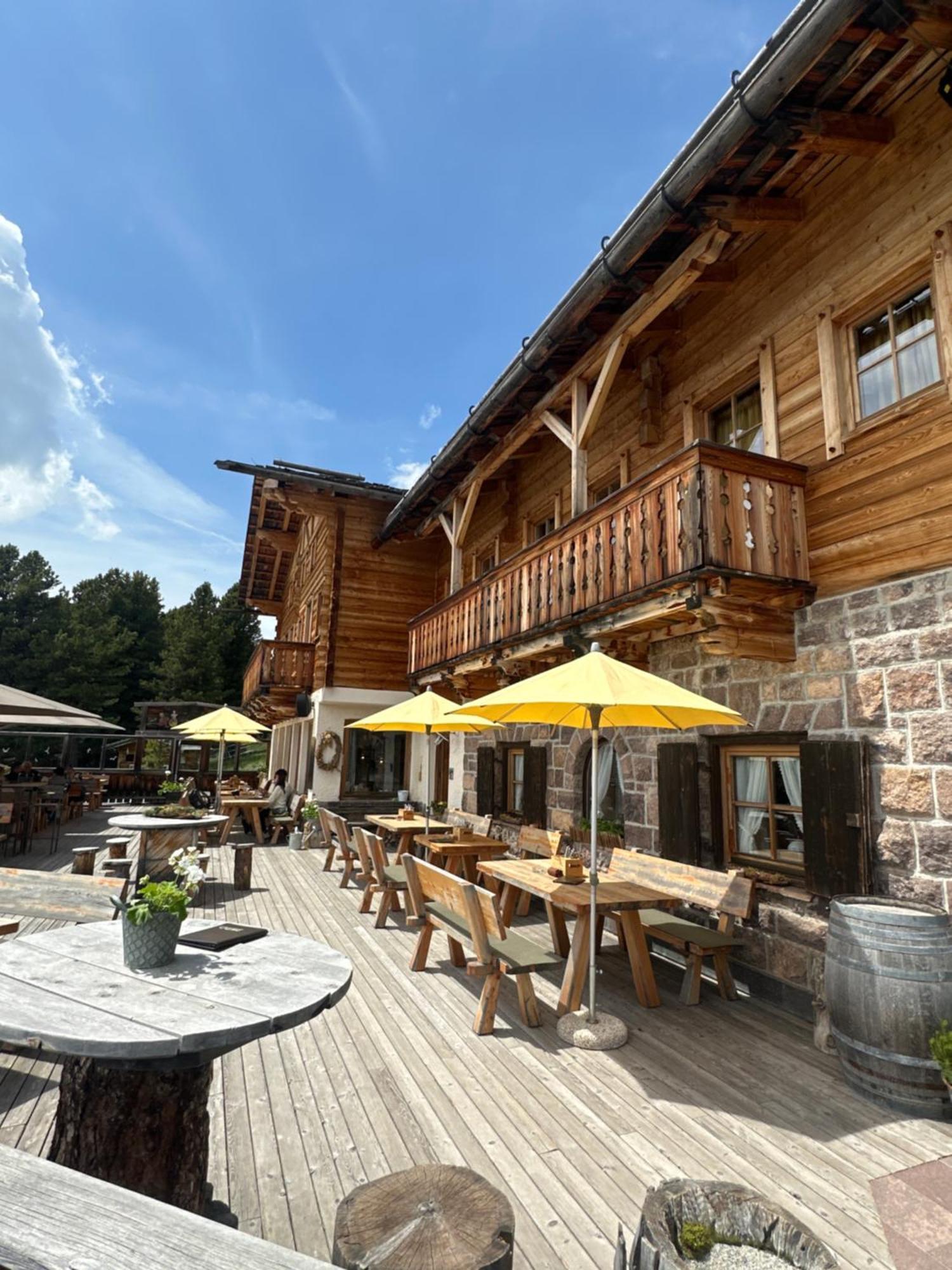 Chalet Da Mont Resciesa St. Ulrich in Gröden Exterior foto