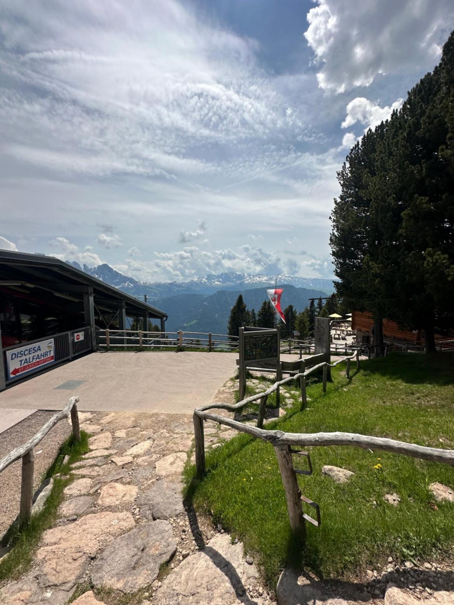 Chalet Da Mont Resciesa St. Ulrich in Gröden Exterior foto