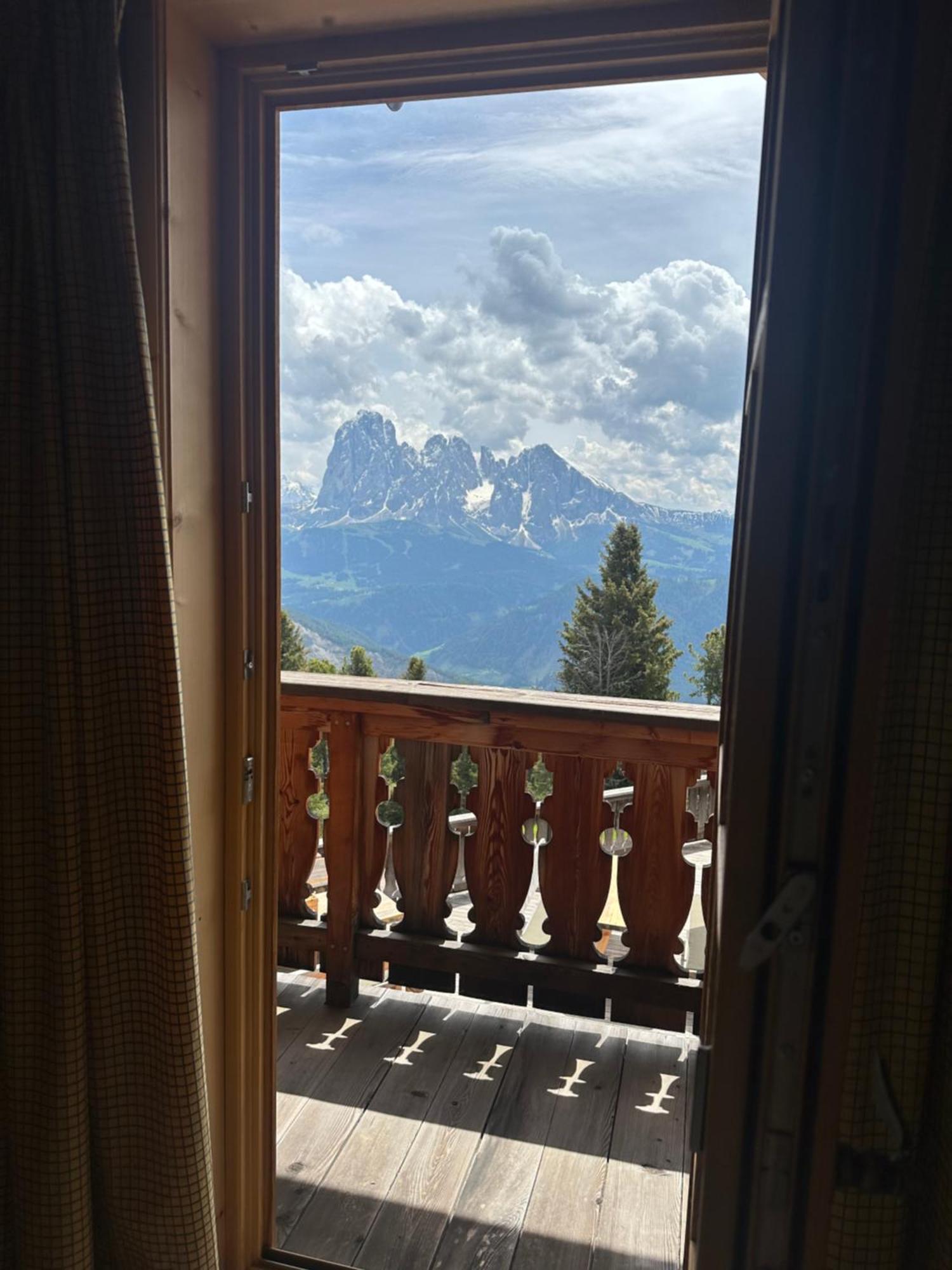 Chalet Da Mont Resciesa St. Ulrich in Gröden Exterior foto